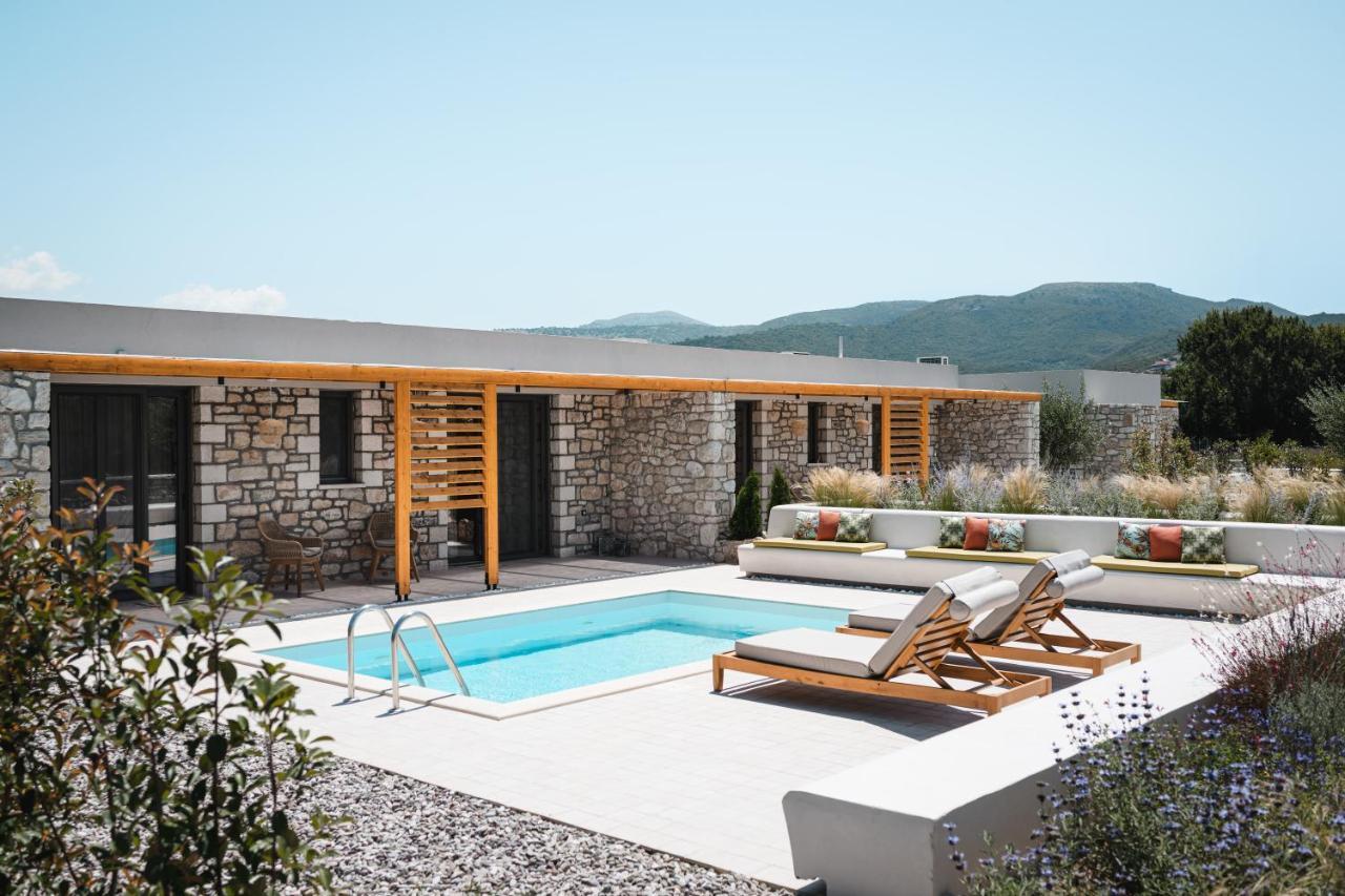 Trinity Design Suites Valanidorachi Exterior photo