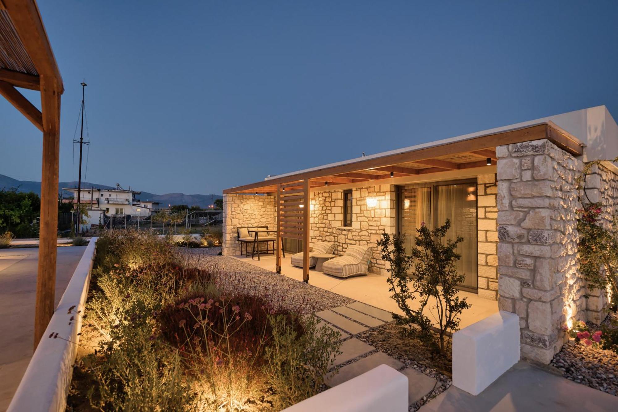 Trinity Design Suites Valanidorachi Exterior photo